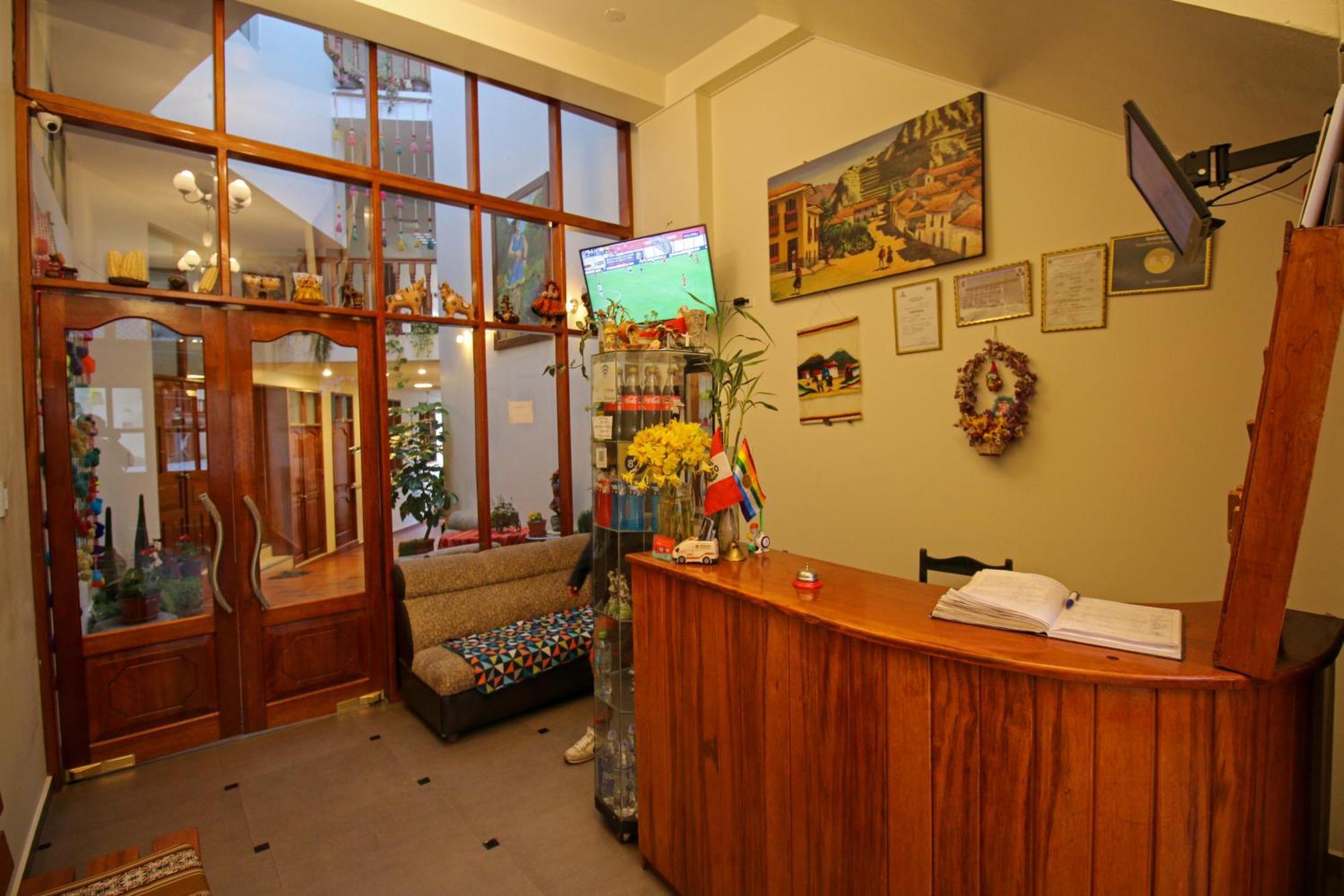 El Chasqui Hotel โอยานไตตามโบ ภายนอก รูปภาพ